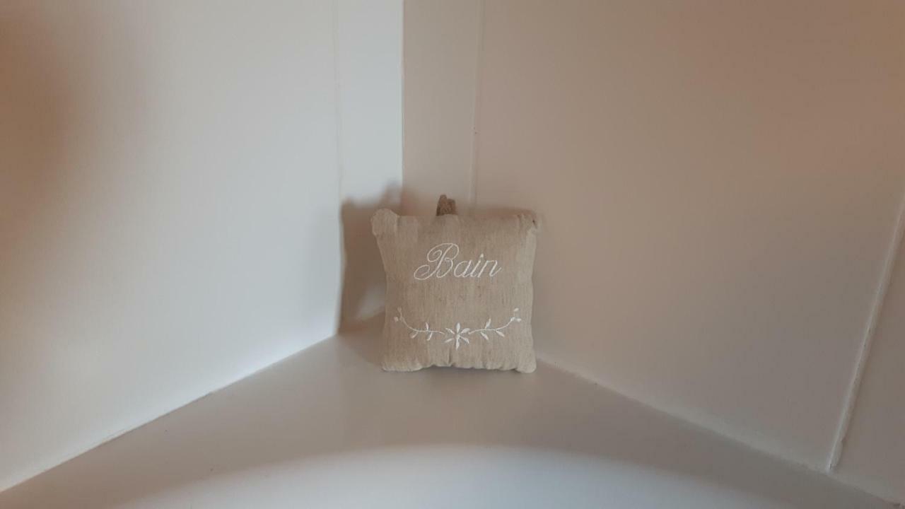 Gite Au Coeur De Champlon Eksteriør bilde